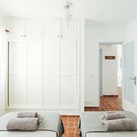 Casa En Es Calo Blanc Con Piscina, Parking Y A/c *